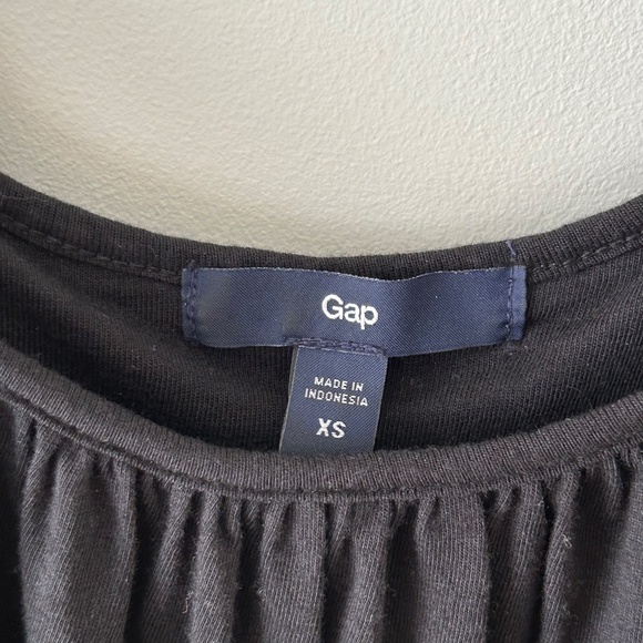 Gap Black Flowy Swing Tank Top - Picture 16 of 16